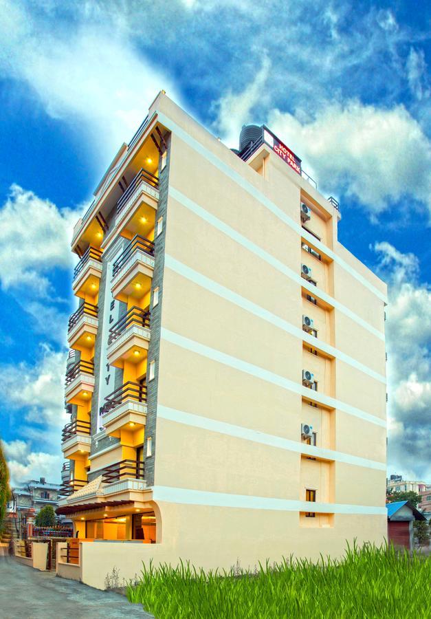Hotel City Park Pokhara Exterior photo