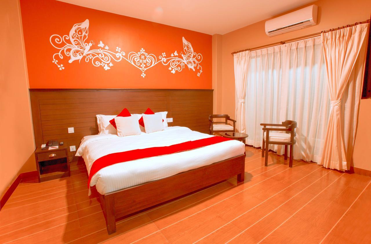 Hotel City Park Pokhara Exterior photo