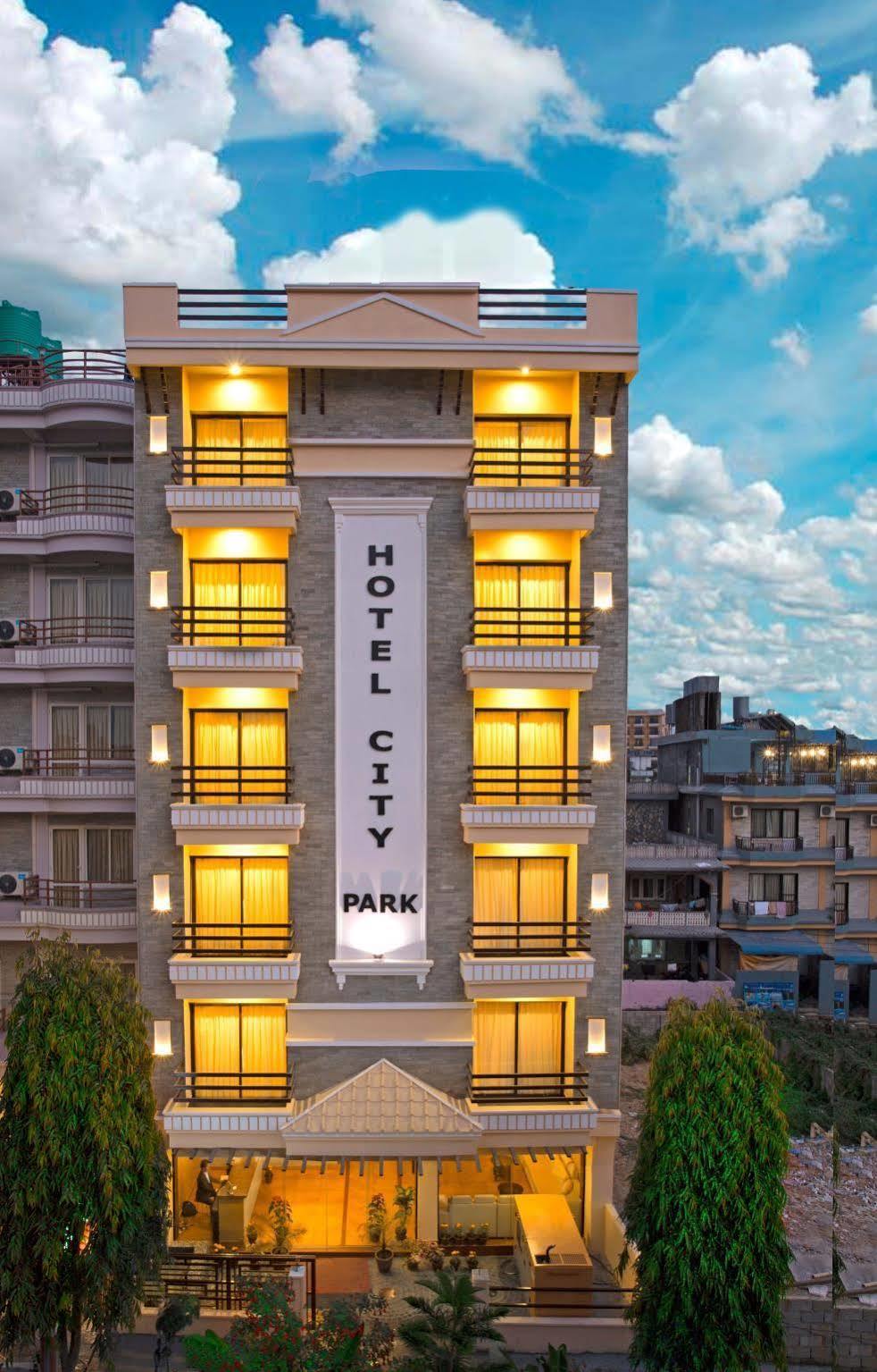 Hotel City Park Pokhara Exterior photo